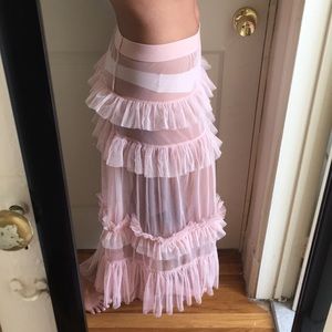 Forever 21 see thru pink tulle skirt